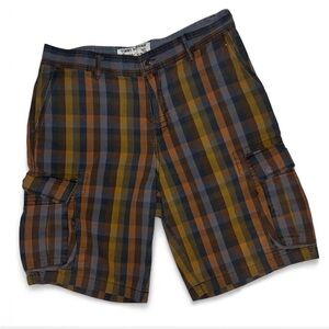Tommy Bahama Jeans Men's Canvas Cargo Shorts Multi-Colored Plaid